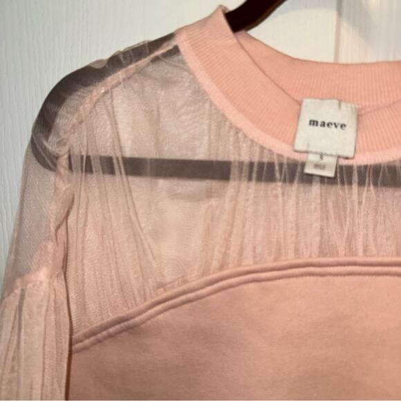 Maeve Chic Sheer Puff Sleeve Top - Picture 4 of 7